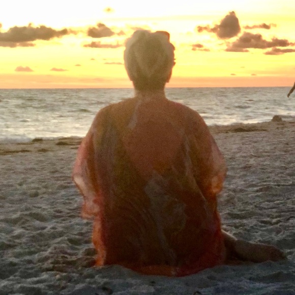 Meet your Posher, Debbie - Picture 9 of 15